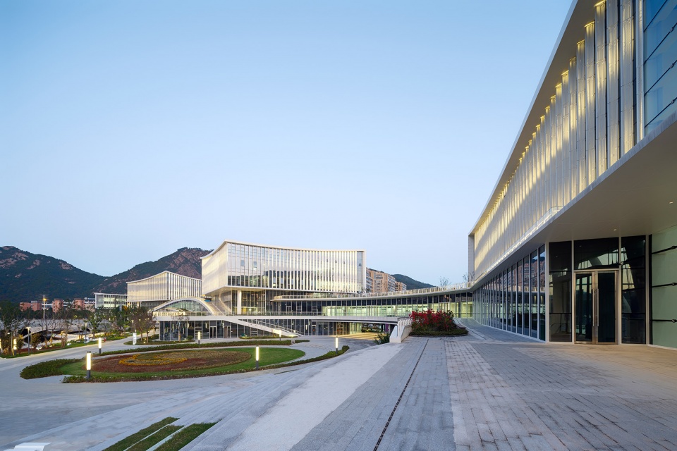 wenzhou high tech cultural square by tjad