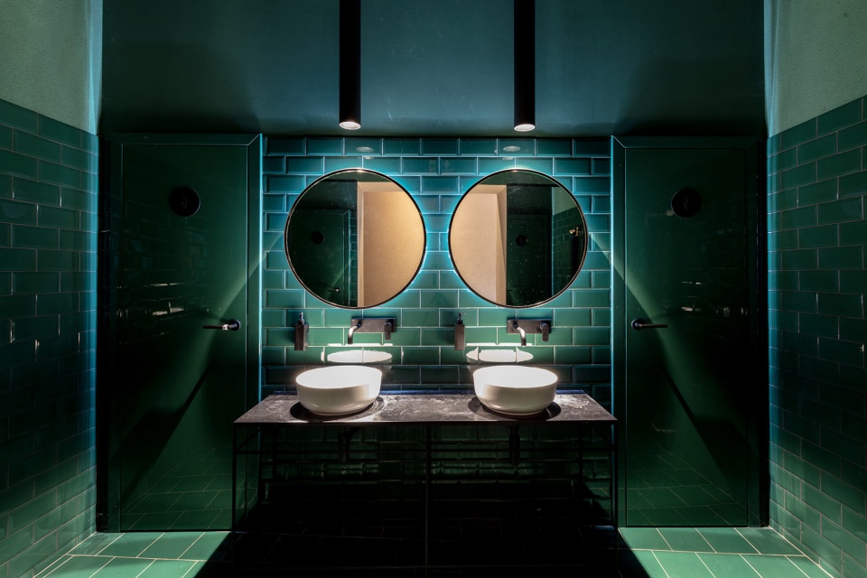 likerka by kuklica smerek architekti