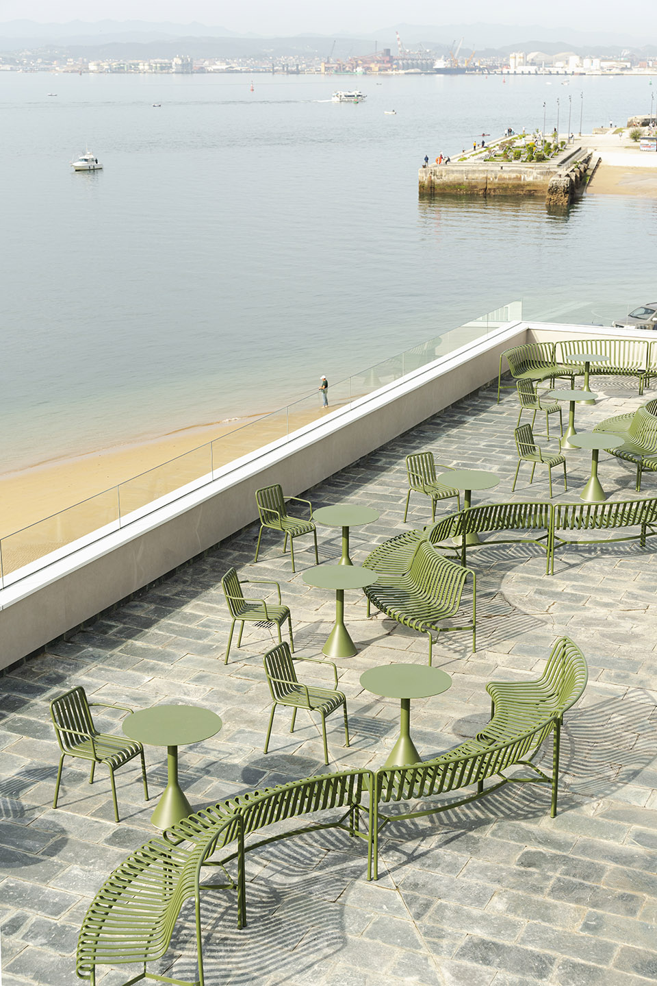 restaurant mmc by zooco estudio