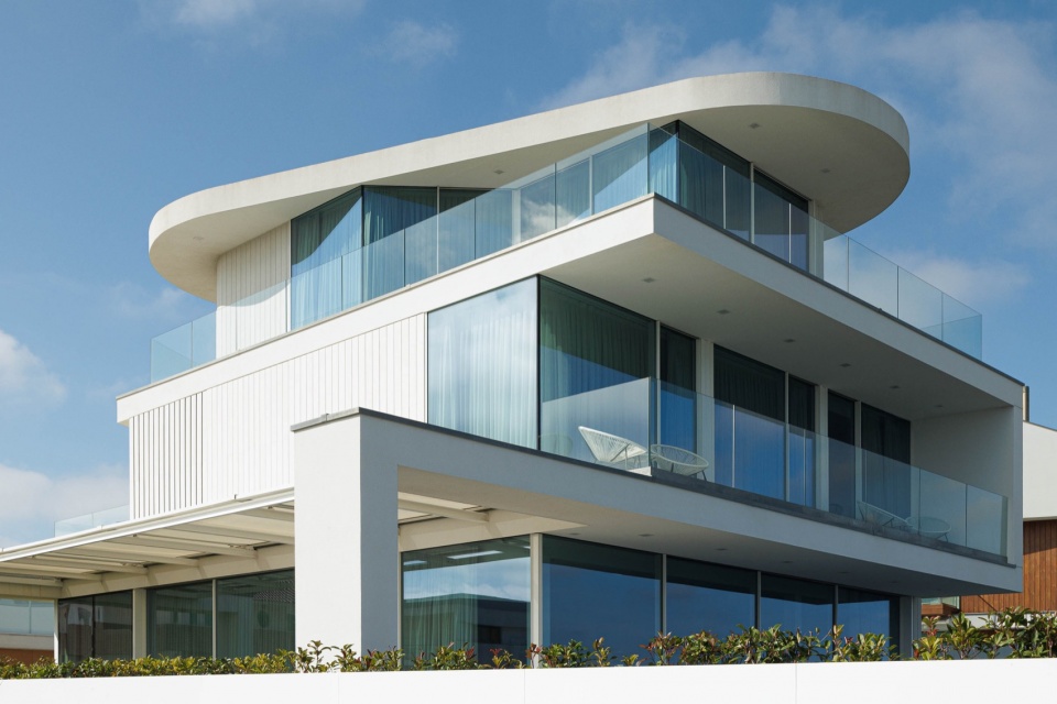JD2 house by Rui Rosmaninho