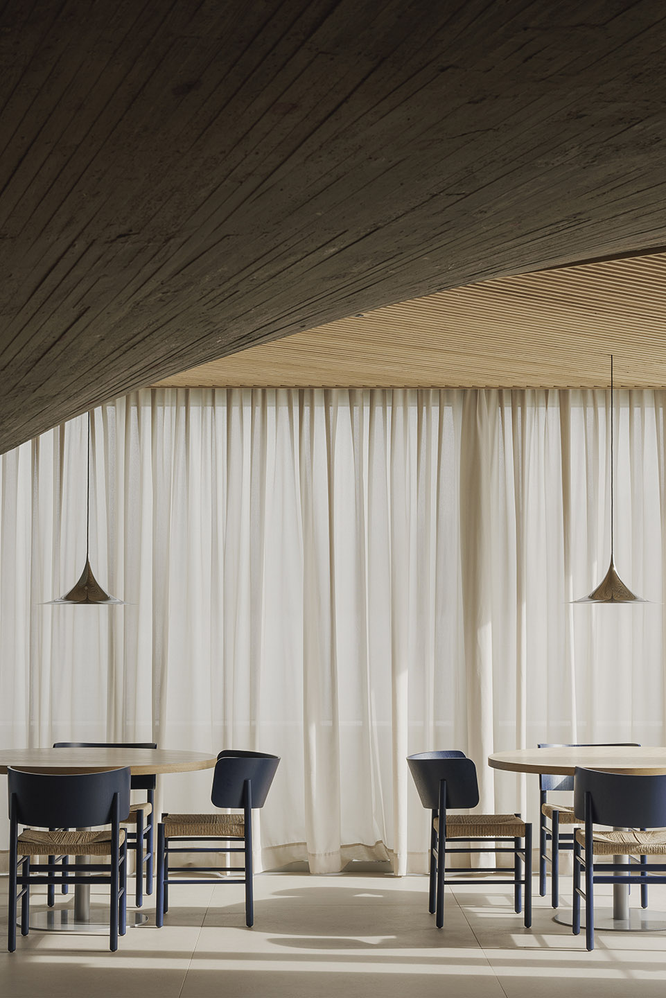 restaurant mmc by zooco estudio
