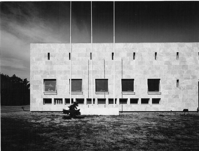 marga klompe building by powerhouse company