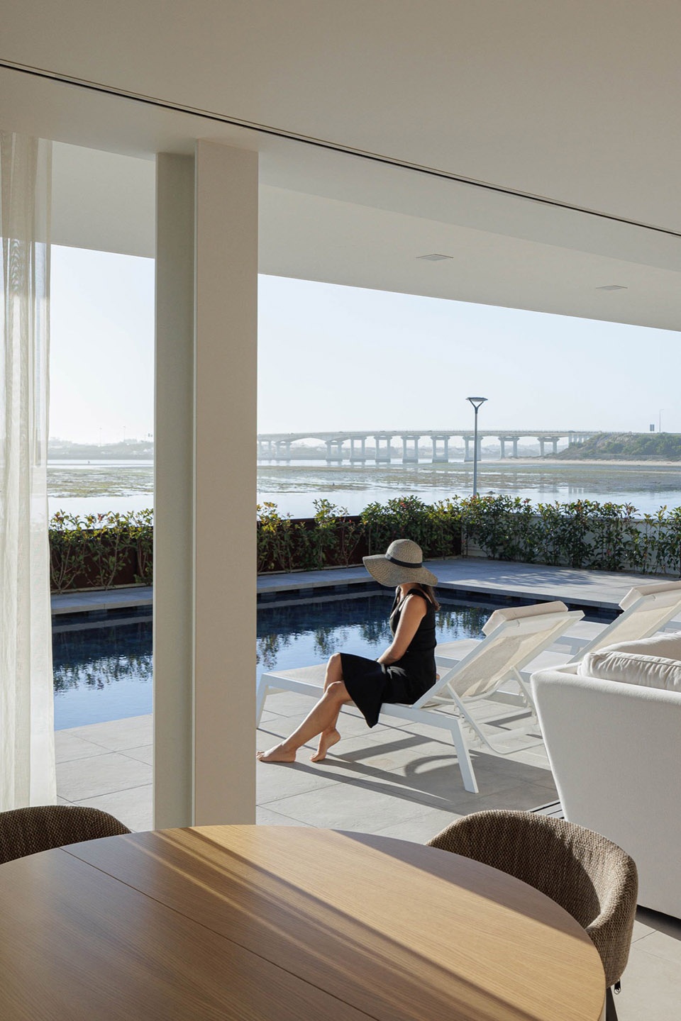 JD2 house by Rui Rosmaninho