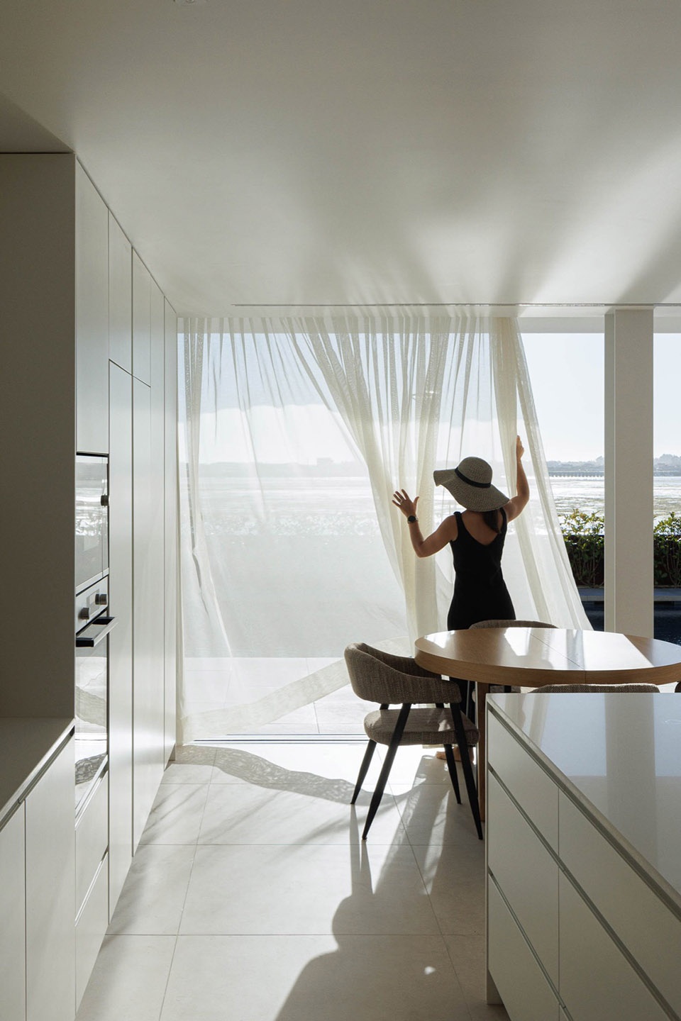 JD2 house by Rui Rosmaninho