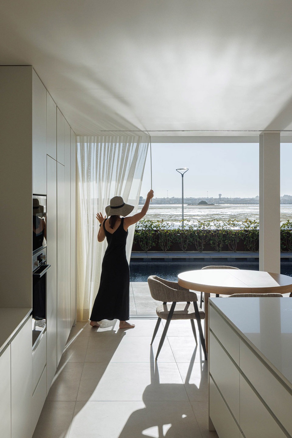 JD2 house by Rui Rosmaninho