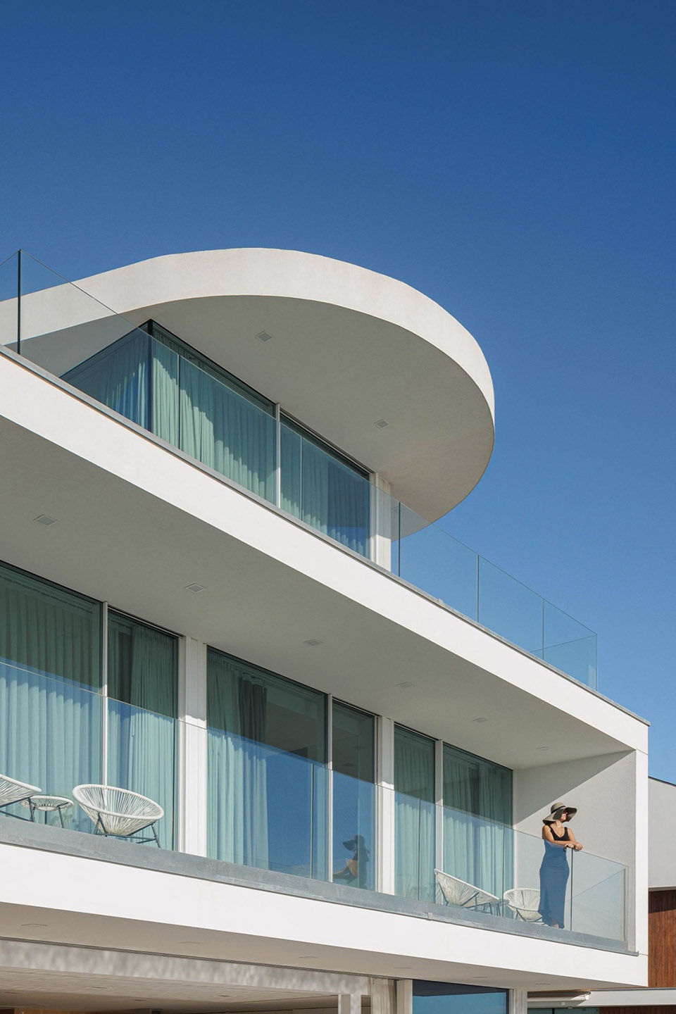 JD2 house by Rui Rosmaninho