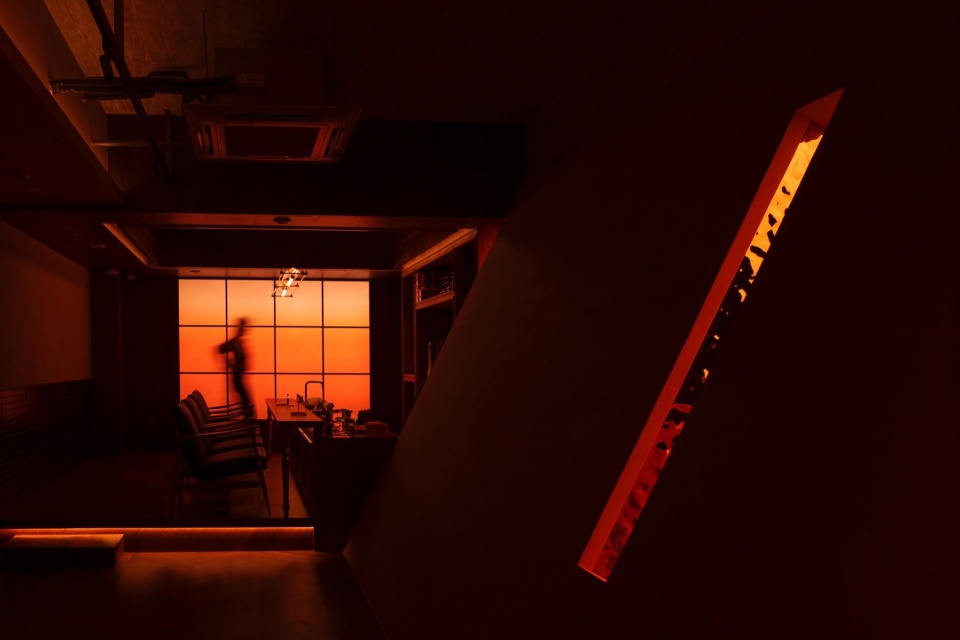 二层空间 Farvahar Lounge by Yue Design Space Design Studio