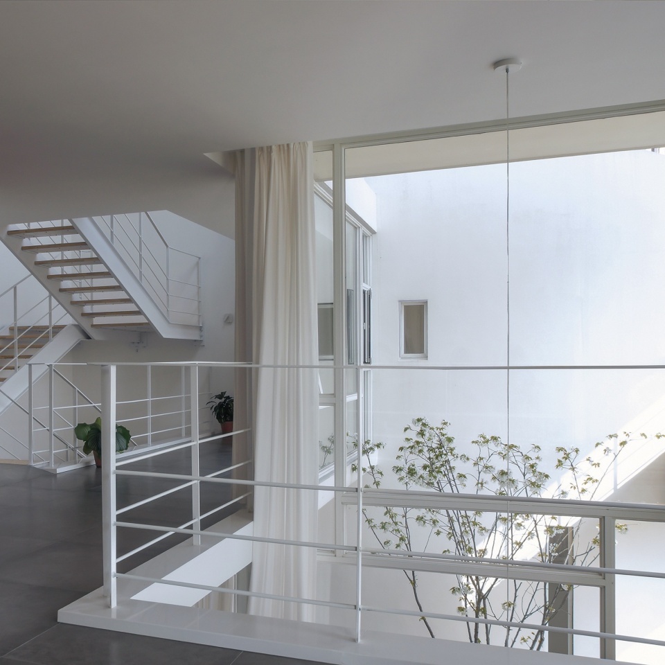二层起居室2nd Floor Living Room©柯笠建筑 Atelier LI