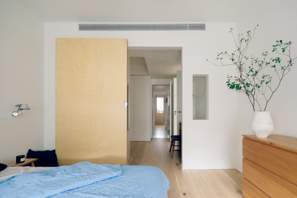 Urban Organic Apartments QISI