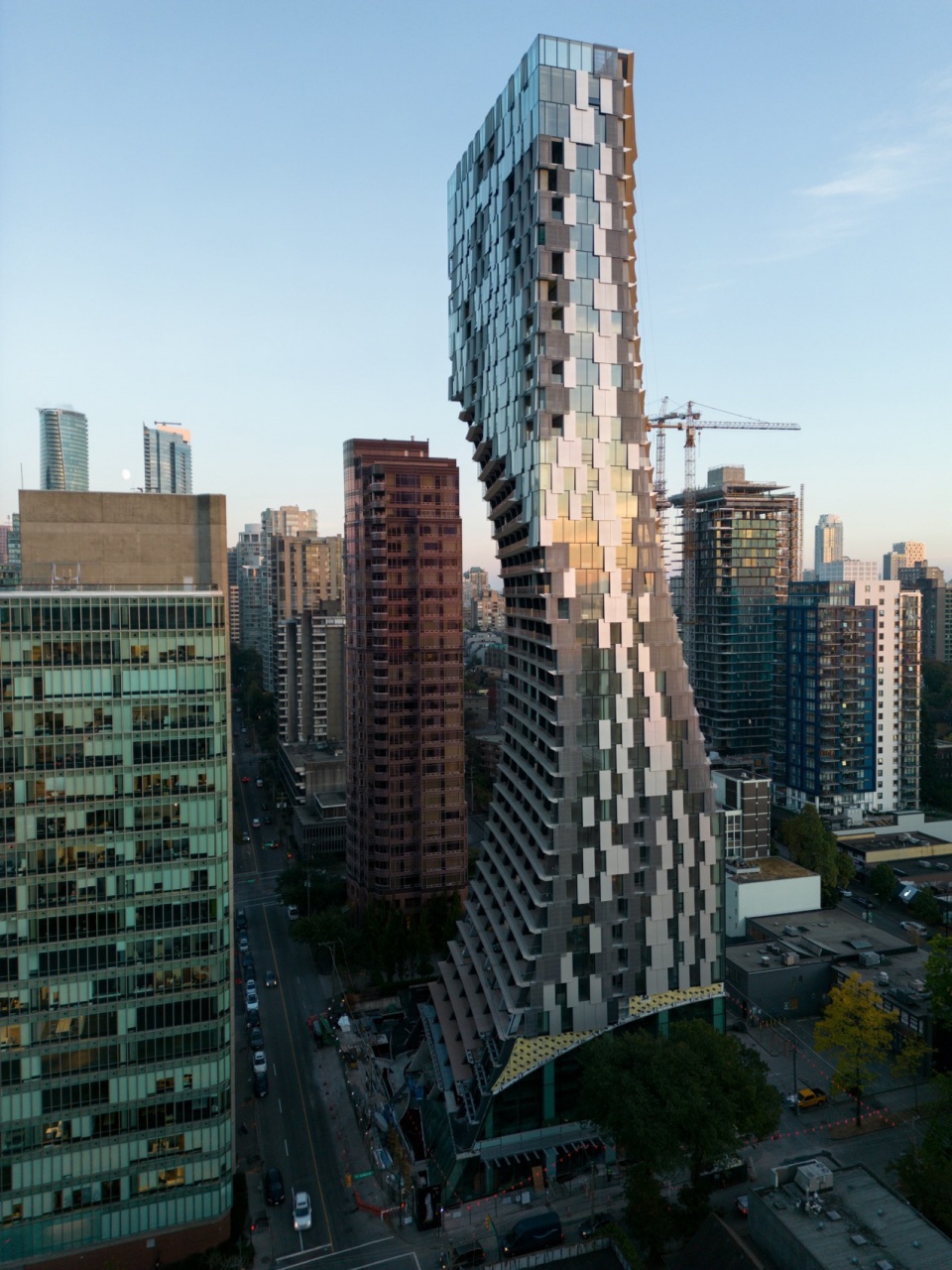 GeorgeHandford3 alberni street tower by kengo kuma and associates