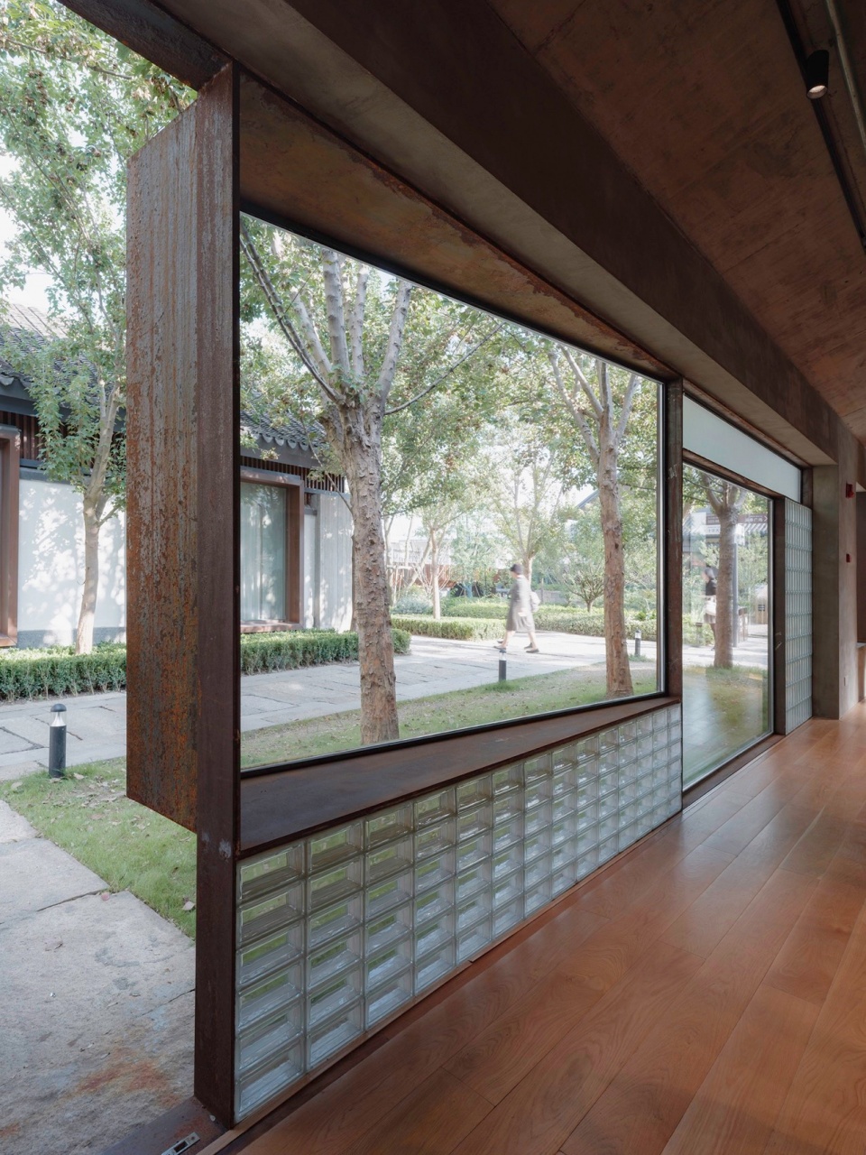 Jisifang Store China by Neri Hu Design and Research Office