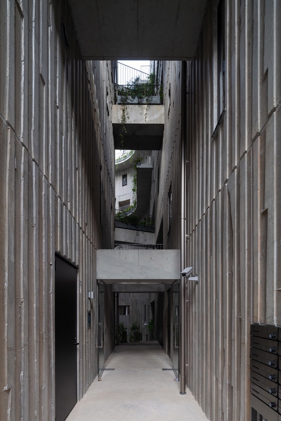 Tenjincho Place by Hiroyuki Ito Architect