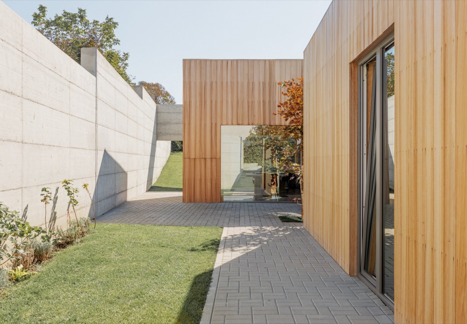 Villa Acer Calujac Architecture