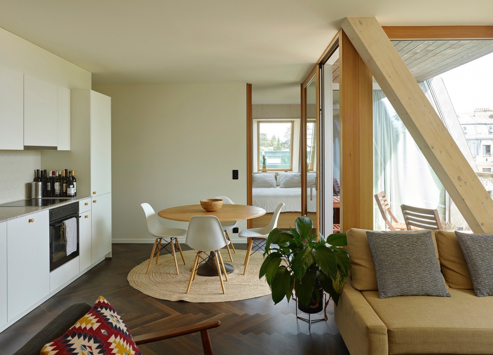 dapples by local architecture
