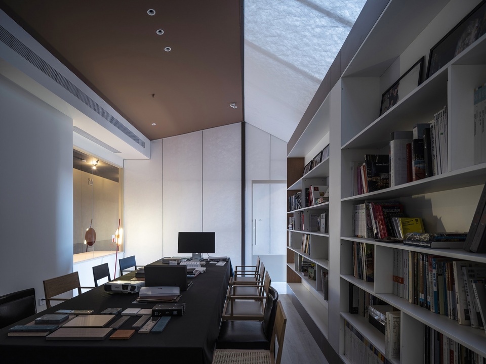 renovation of zoo architecture and design office by zoo architecture and design office