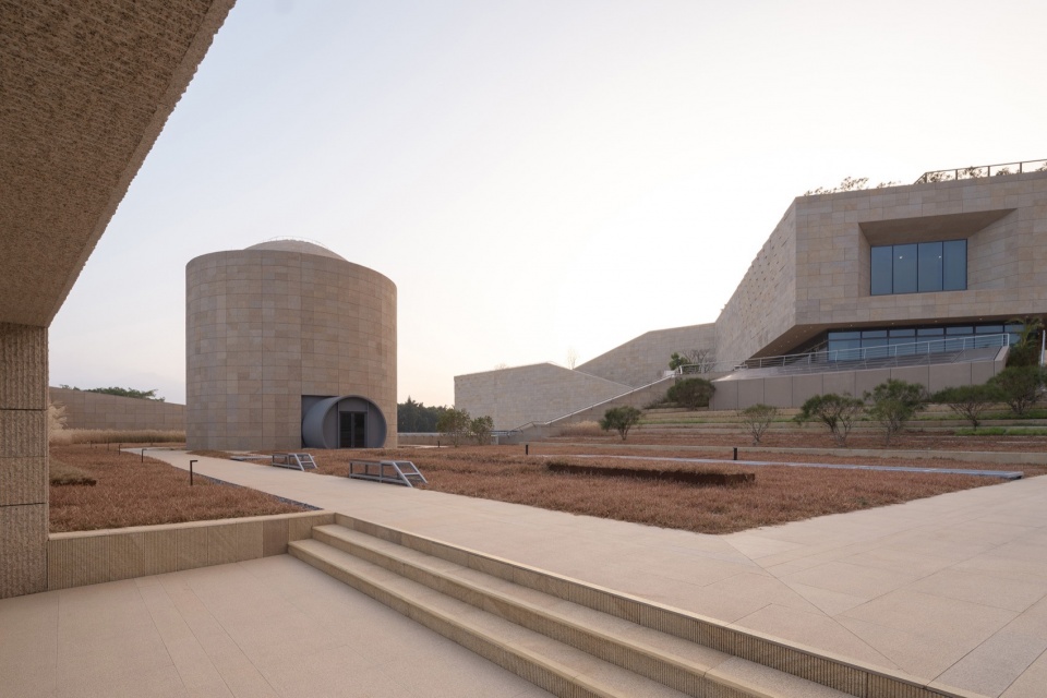 Daya Bay Nuclear Power Science and Technology Museum by E UV Huayi Design