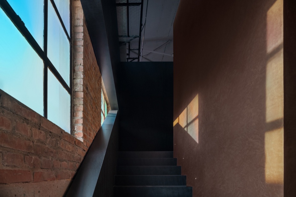 Being 3 Art Life Home by Wenwu Spatial Design