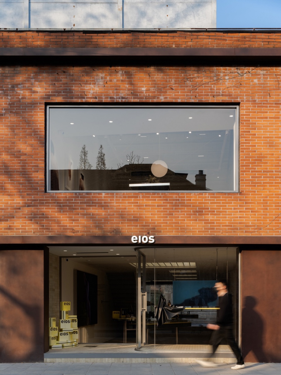 eios store hoii design