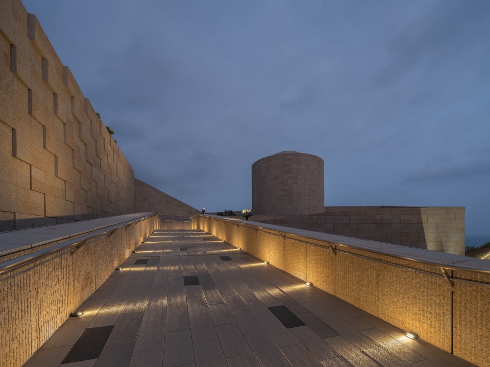 Daya Bay Nuclear Power Science and Technology Museum by E UV Huayi Design