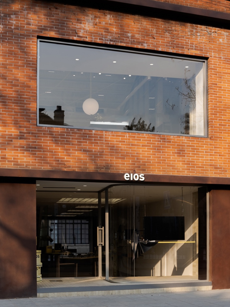 eios store hoii design