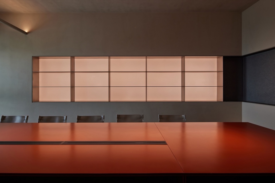 Himalaya Designer Office