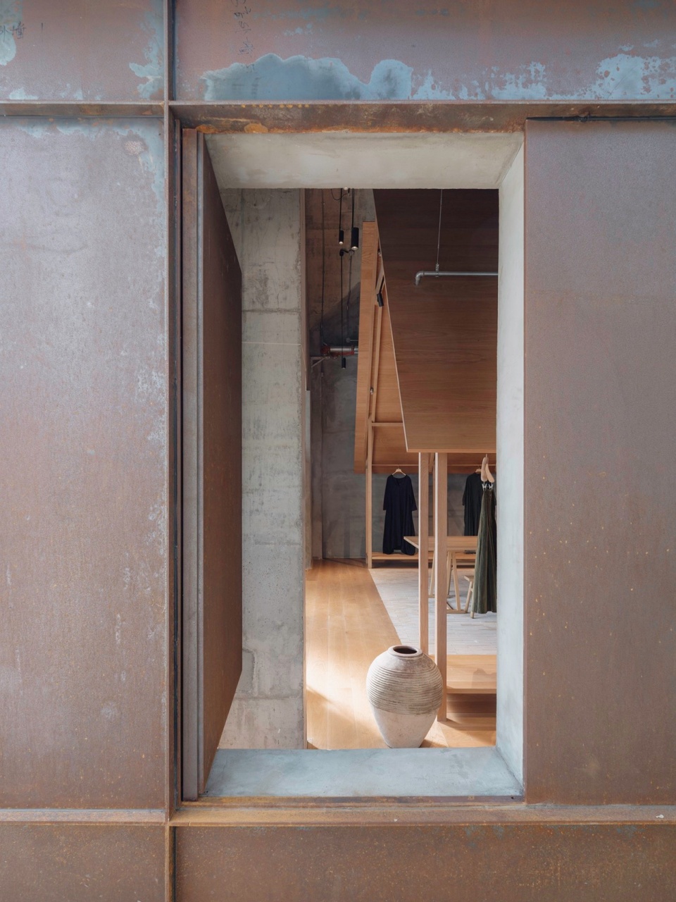 Jisifang Store China by Neri Hu Design and Research Office