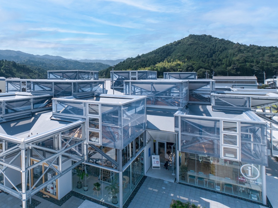 see sea park by osamu morishita architect and associates