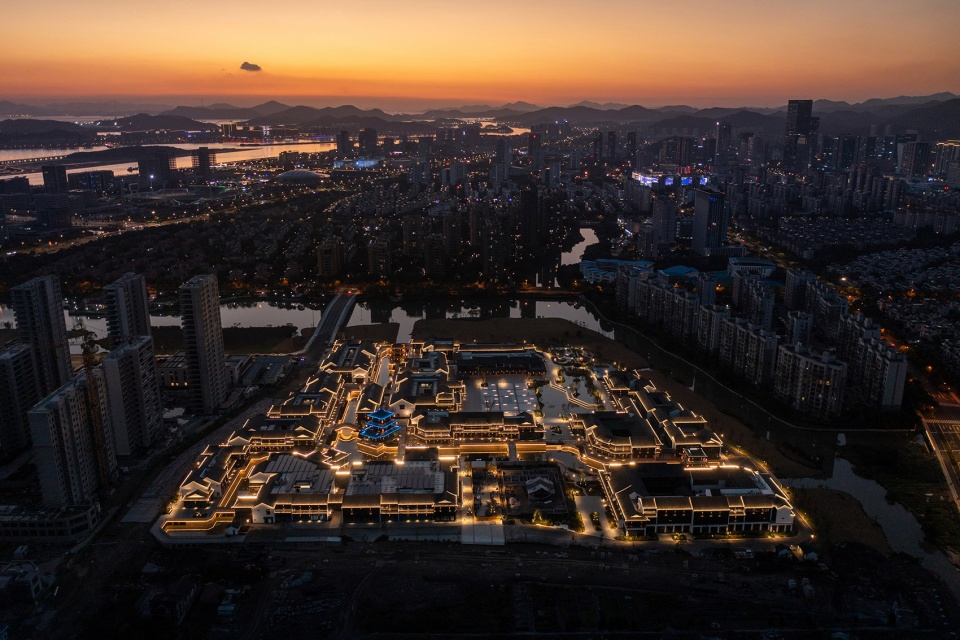 Chashan Pu water street China by 9M Design