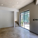 CORNERSTONE综合用途建筑，越南 / ROOM+ Design & Build