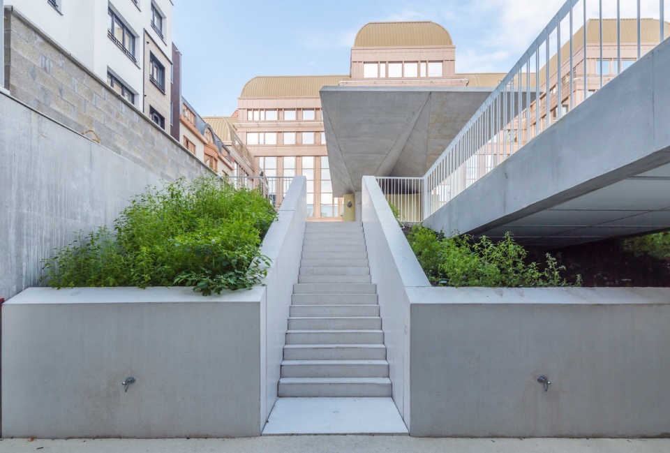school balder by dmva architects