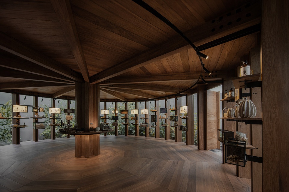 xinu marsella by esrawe studio cadena