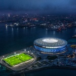 大连梭鱼湾足球场，辽宁 / 哈工大+BDP+大连建科+中建八局+Buro Happol
