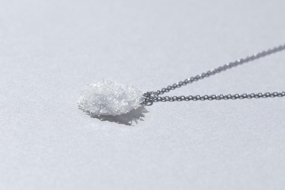 snow by yoy