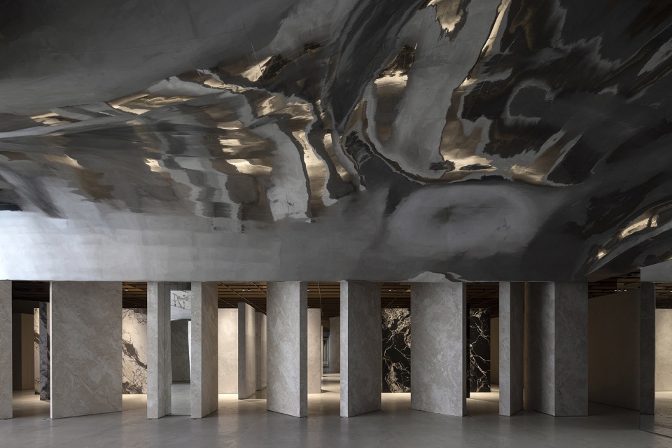 Overlands Headquarters Showroom for the New Earthism Series by AD ARCHITECTURE