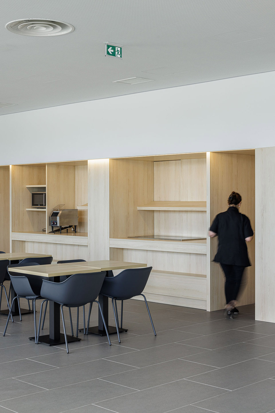 hotel bb famalicao by jorge domingues arquitetos
