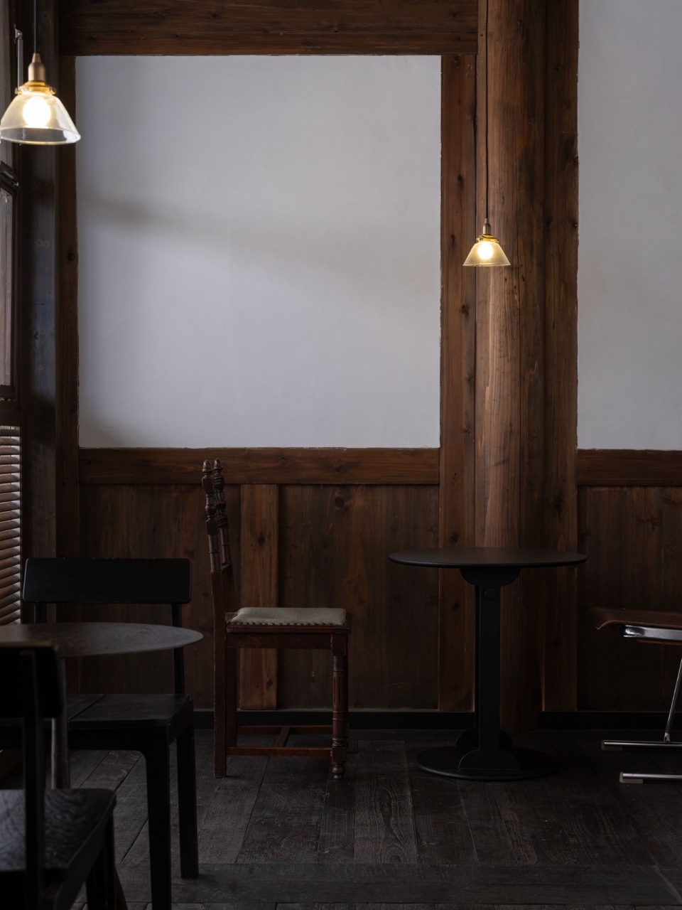 xun bakery by devolution