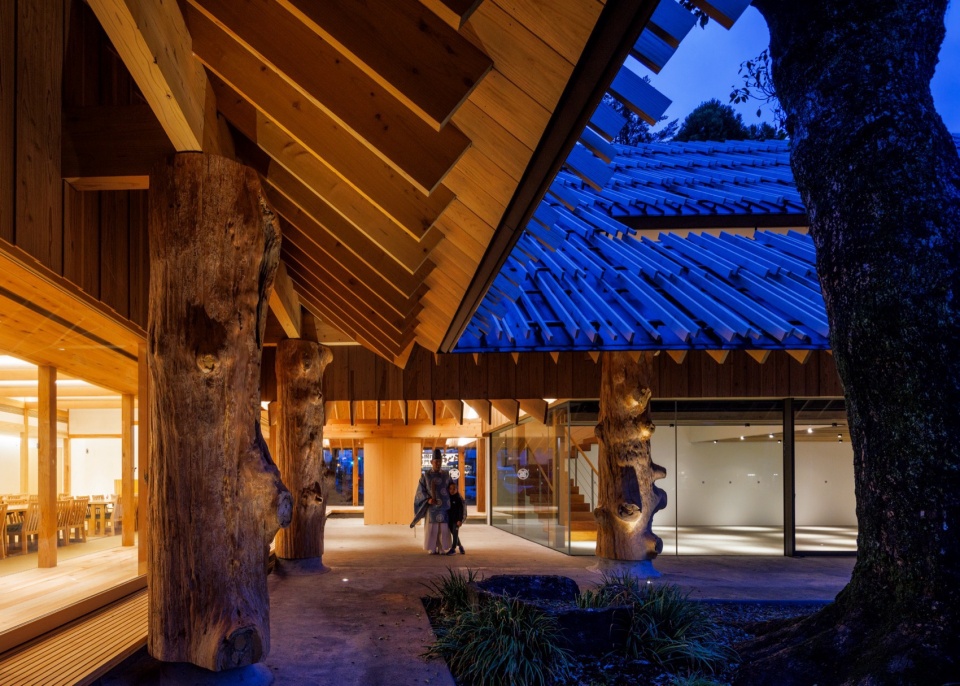 Aoi Aso Shrine National Treasure Memorial Hall by Kengo Kuma and Associates
