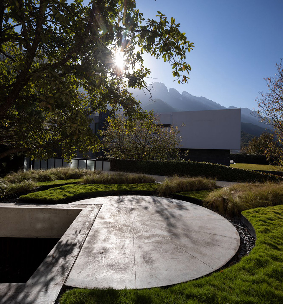 mf pavilion by guillermo tirado gonzalez architects