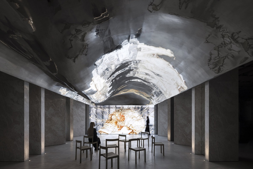 Overlands Headquarters Showroom for the New Earthism Series by AD ARCHITECTURE