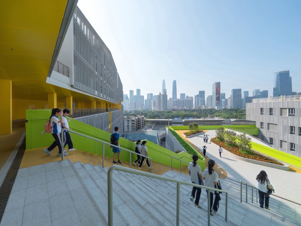 Futian High School Campus China by reMIXstudio
