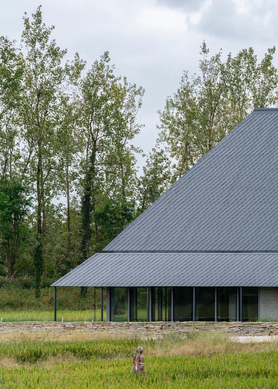 Square Courtyard Lab