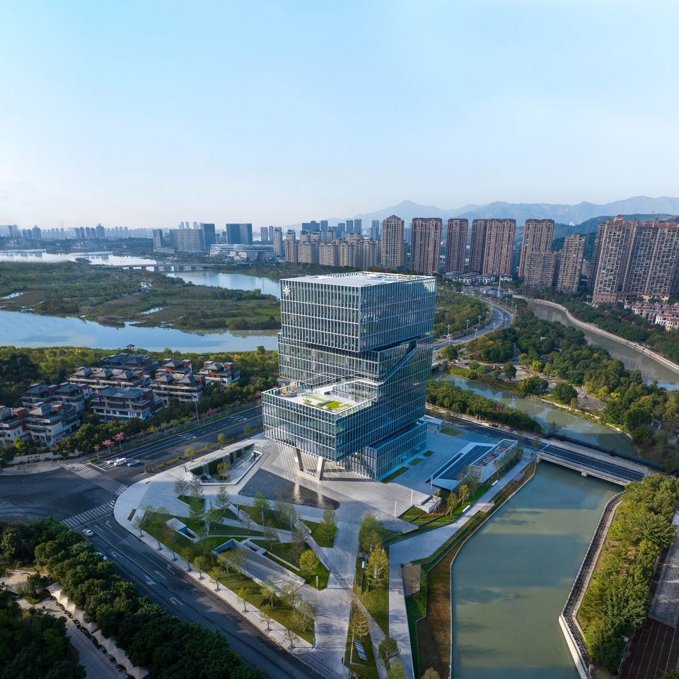 highsun group headquarters by gensler