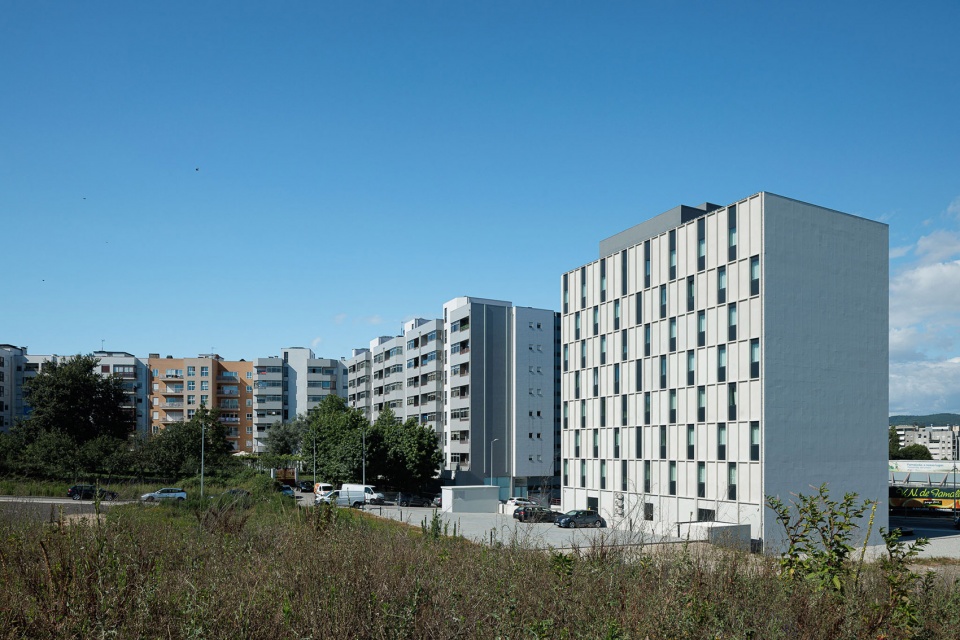 hotel bb famalicao by jorge domingues arquitetos