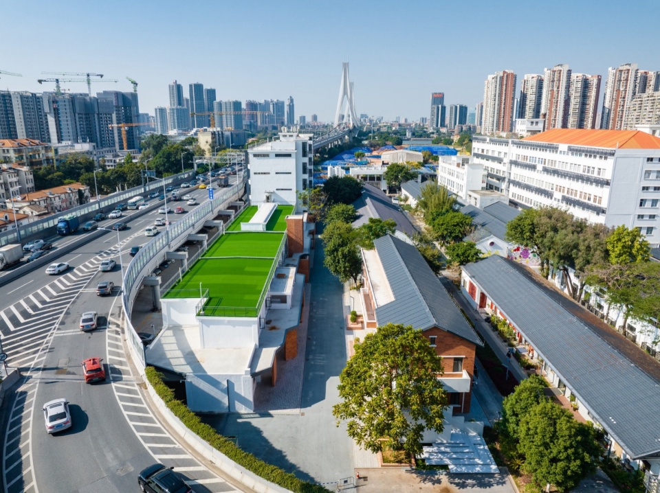 .1改造后的园区鸟瞰图Birds eye view of the park after renovation©杨毅衡