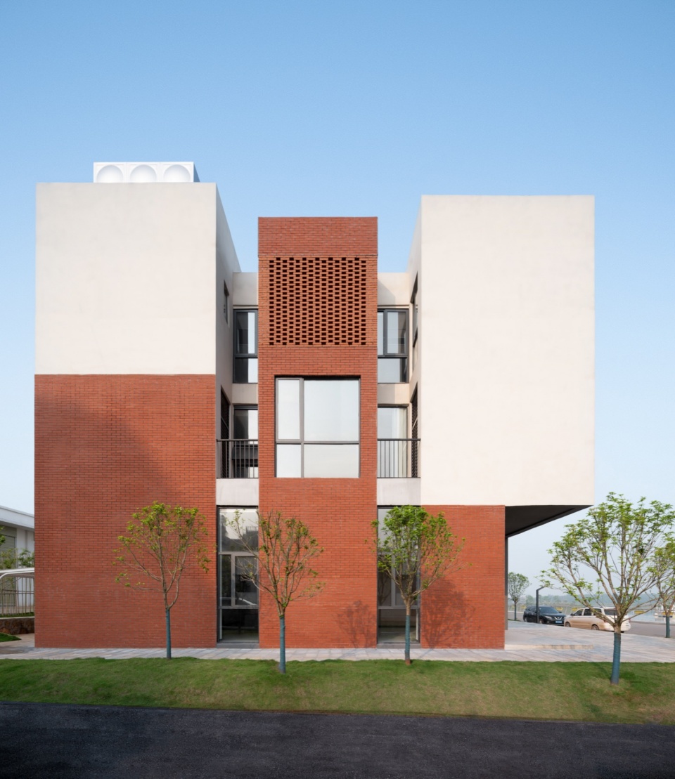 航运指挥中心 东侧外观 auxiliary buildings of liangzi lake changling ferry by upa