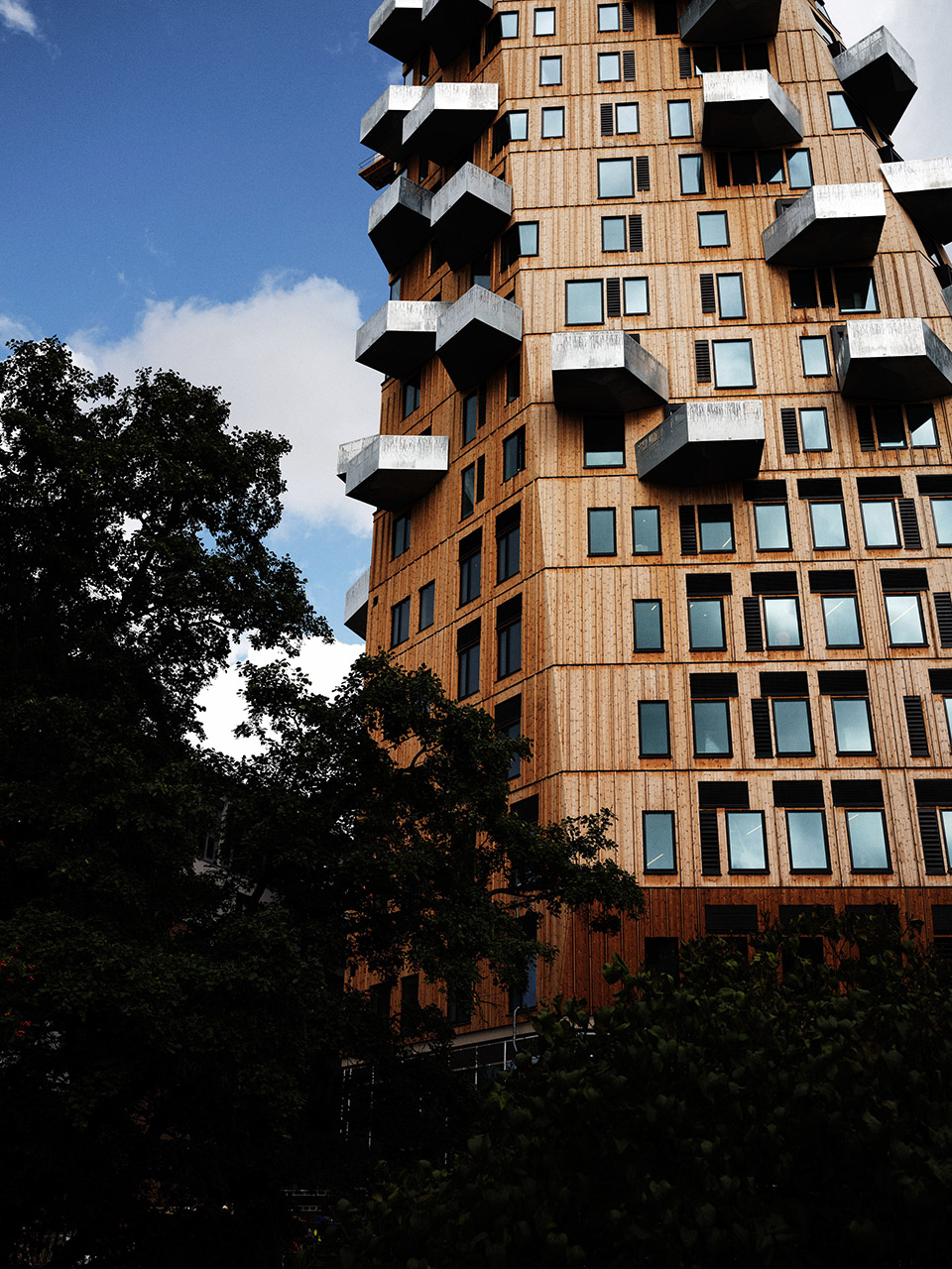 oslo new mixed use building by snohetta