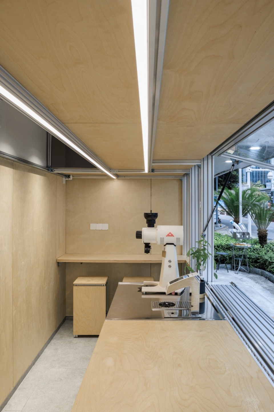 夏同 Tong Xia lotta cangsong store renovation by ruhaus studio