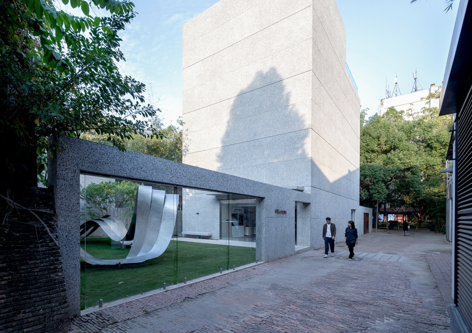 zhongcheng multi functional building by aether architects
