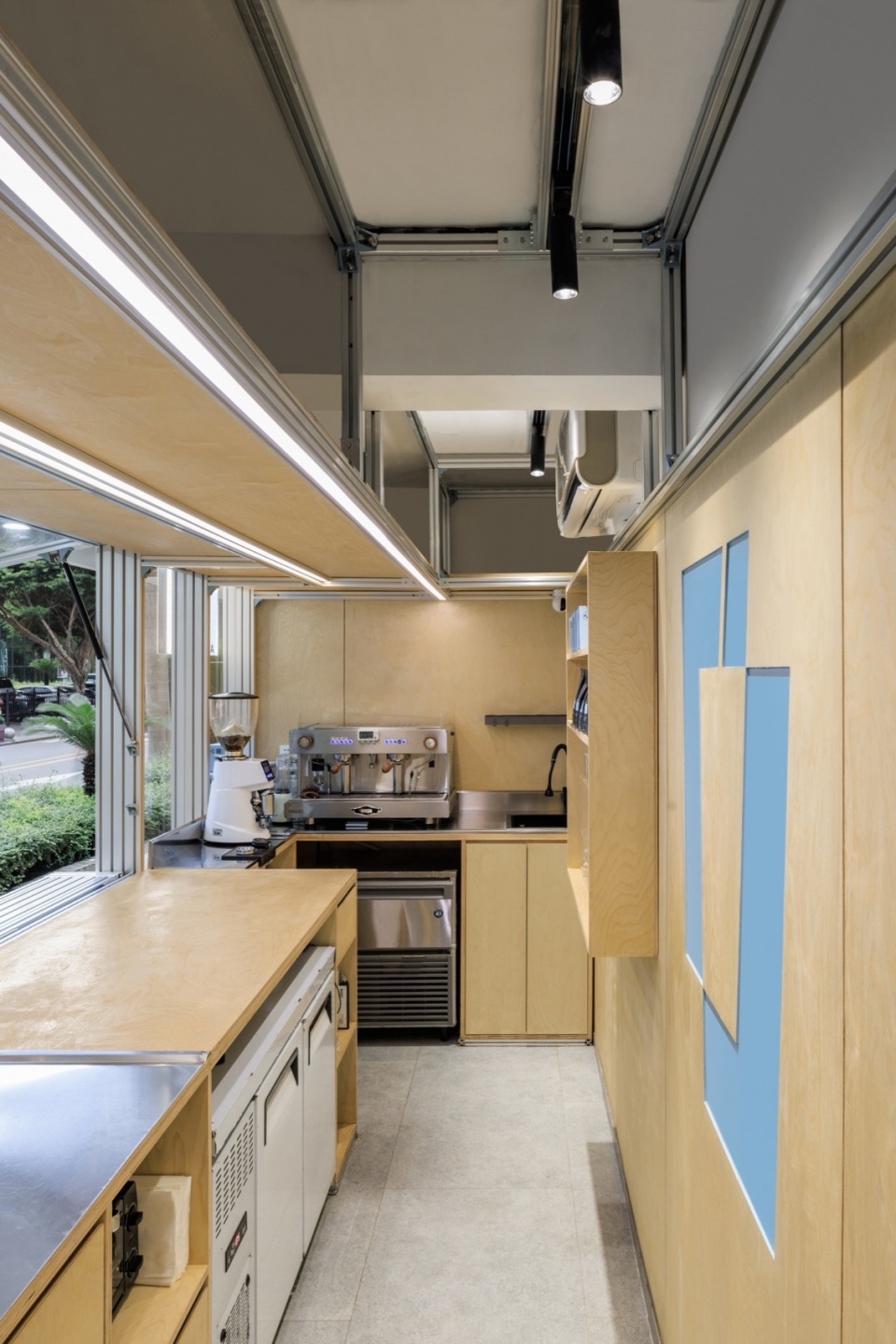夏同 Tong Xia lotta cangsong store renovation by ruhaus studio