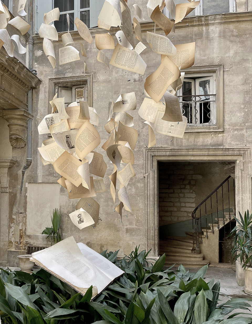 livrons nous by charlotte jeanjeanviviane le deunffcamille maire